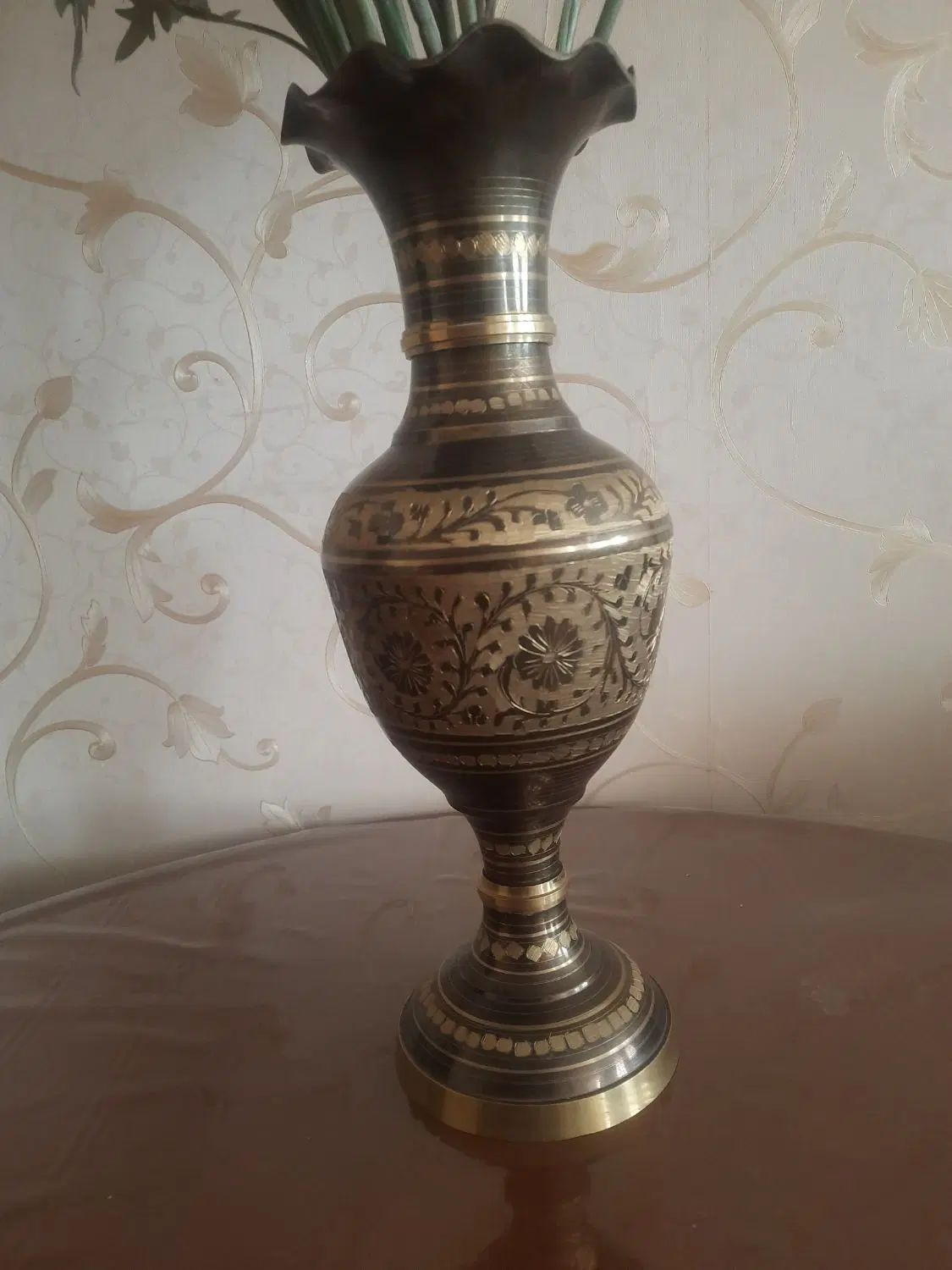 گلدان برنجی|مجسمه، تندیس، ماکت|تهران, شکوفه (عبدل آباد)|دیوار