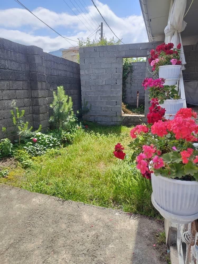 ویلا نزدیک به شهر دریا و‌جنگل آستارا حویق|فروش خانه و ویلا|حویق, |دیوار