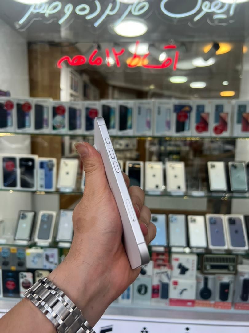 اپل iPhone 16 با حافظهٔ ۱۲۸ گیگابایت|موبایل|رشت, بازار|دیوار