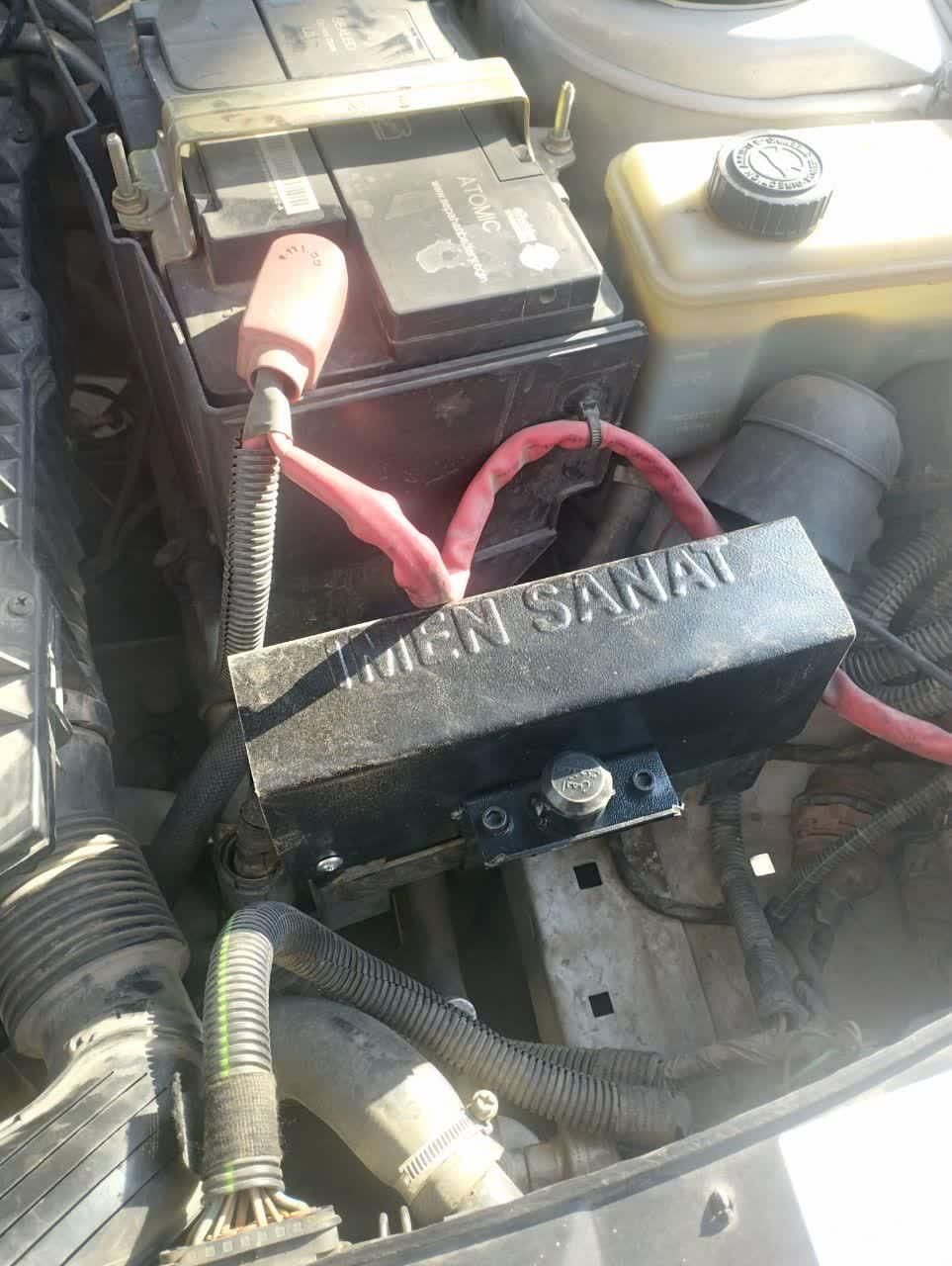 قفل کاپوت نیسان کولردارپراید پژوسمند۲۰۶دنا|قطعات یدکی و لوازم جانبی|مشهد, طلاب|دیوار