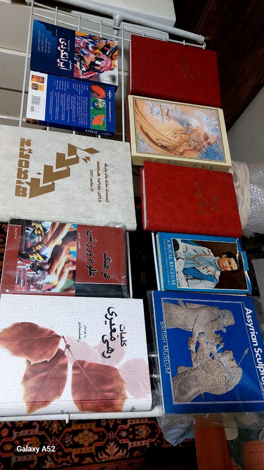 تعدادی کتاب رمان تاریخی ورزشی|کتاب و مجله آموزشی|تهران, سنائی|دیوار