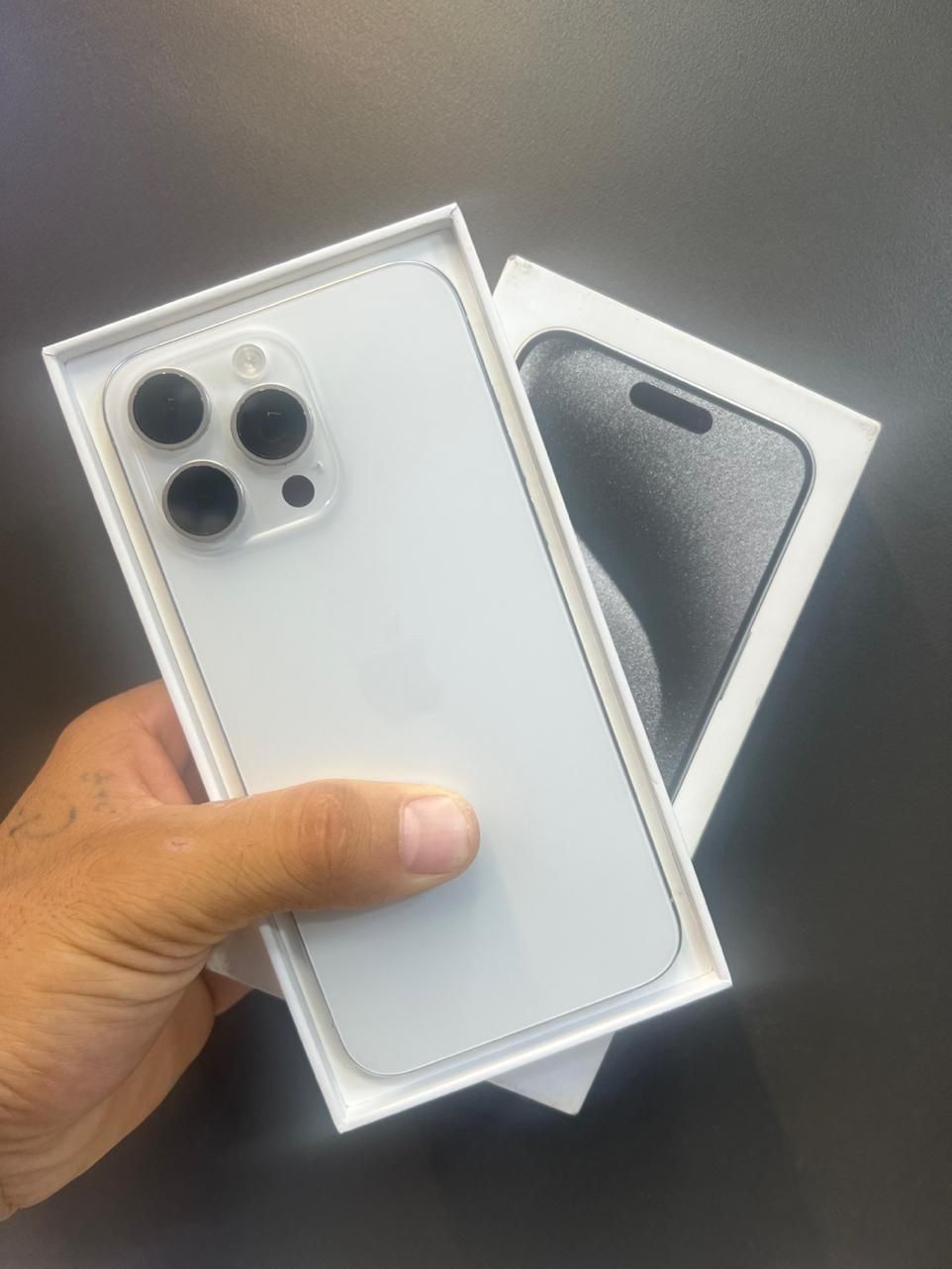 اپل iPhone 15 Pro Max با حافظهٔ ۱ ترابایت|موبایل|تهران, جمهوری|دیوار