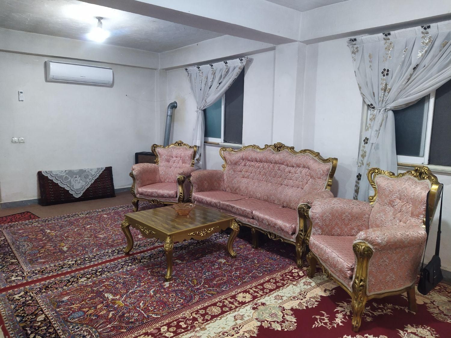 ویلای کیمیا ۷۰متر دنج وتمیز امن و آرام درپنابندان|اجارهٔ کوتاهمدت آپارتمان و سوئیت|سیاهکل, |دیوار