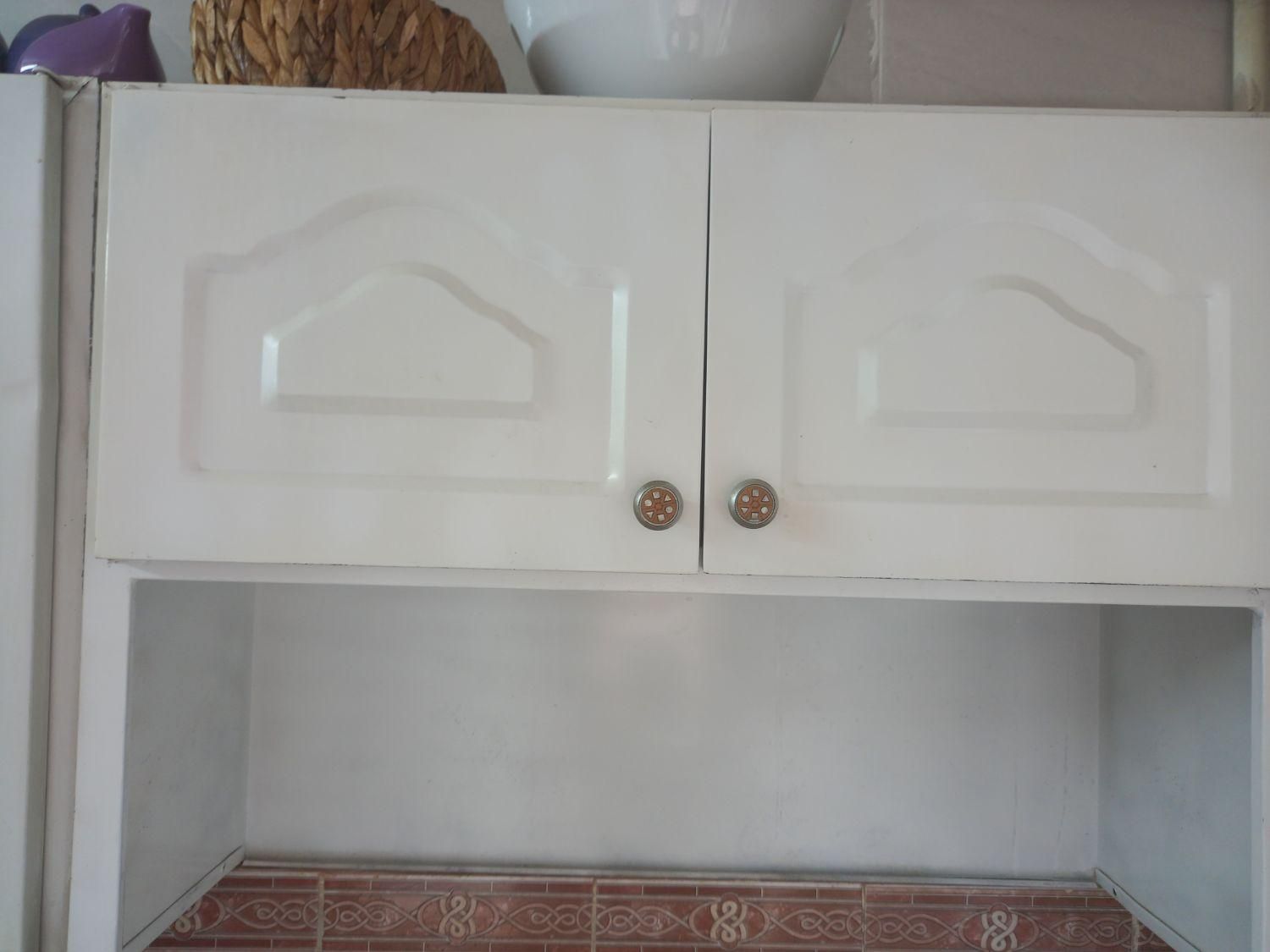 کابنت آبچکان|آب‌چکان و نظم‌دهنده ظروف|قم, خاکفرج|دیوار