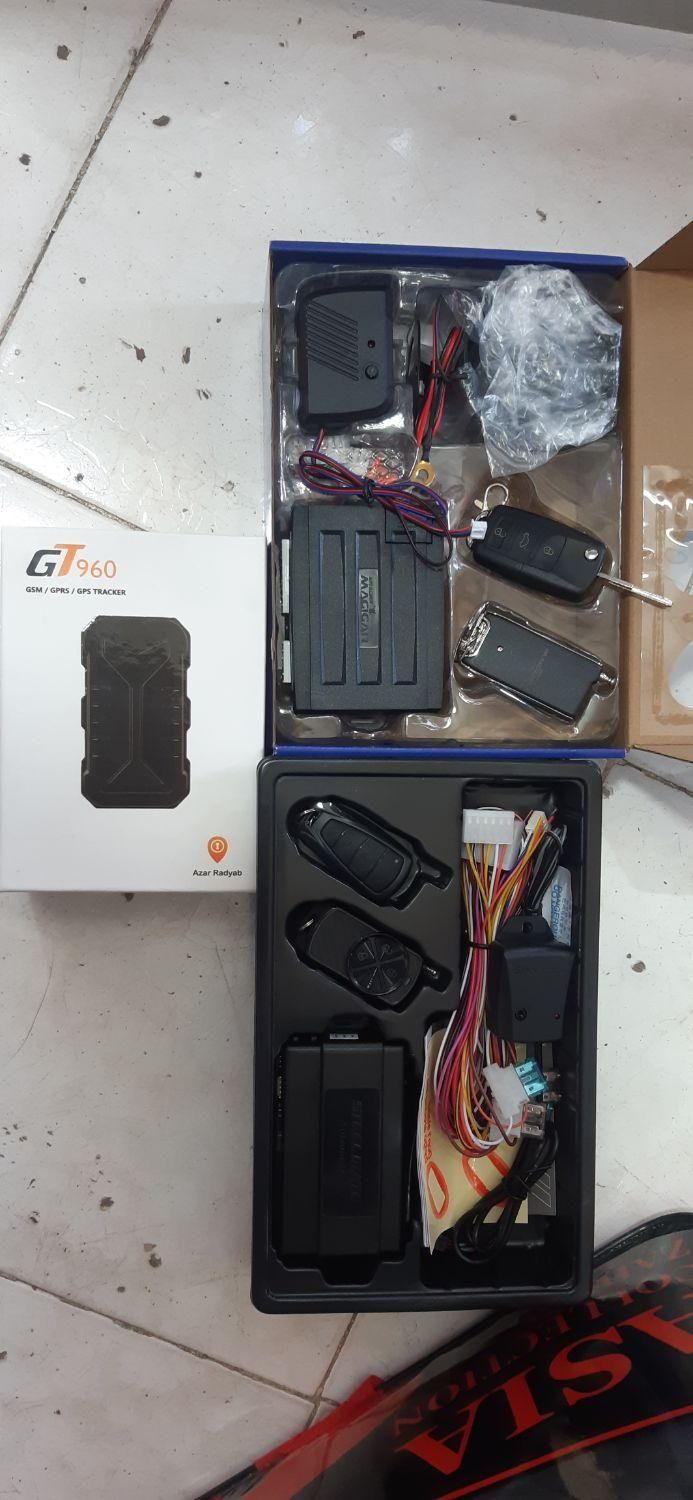 روکش صندلی /دزدگیر/ ردیاب /تعمیر صندلی تخصصی|قطعات یدکی و لوازم جانبی|کرمانشاه, |دیوار