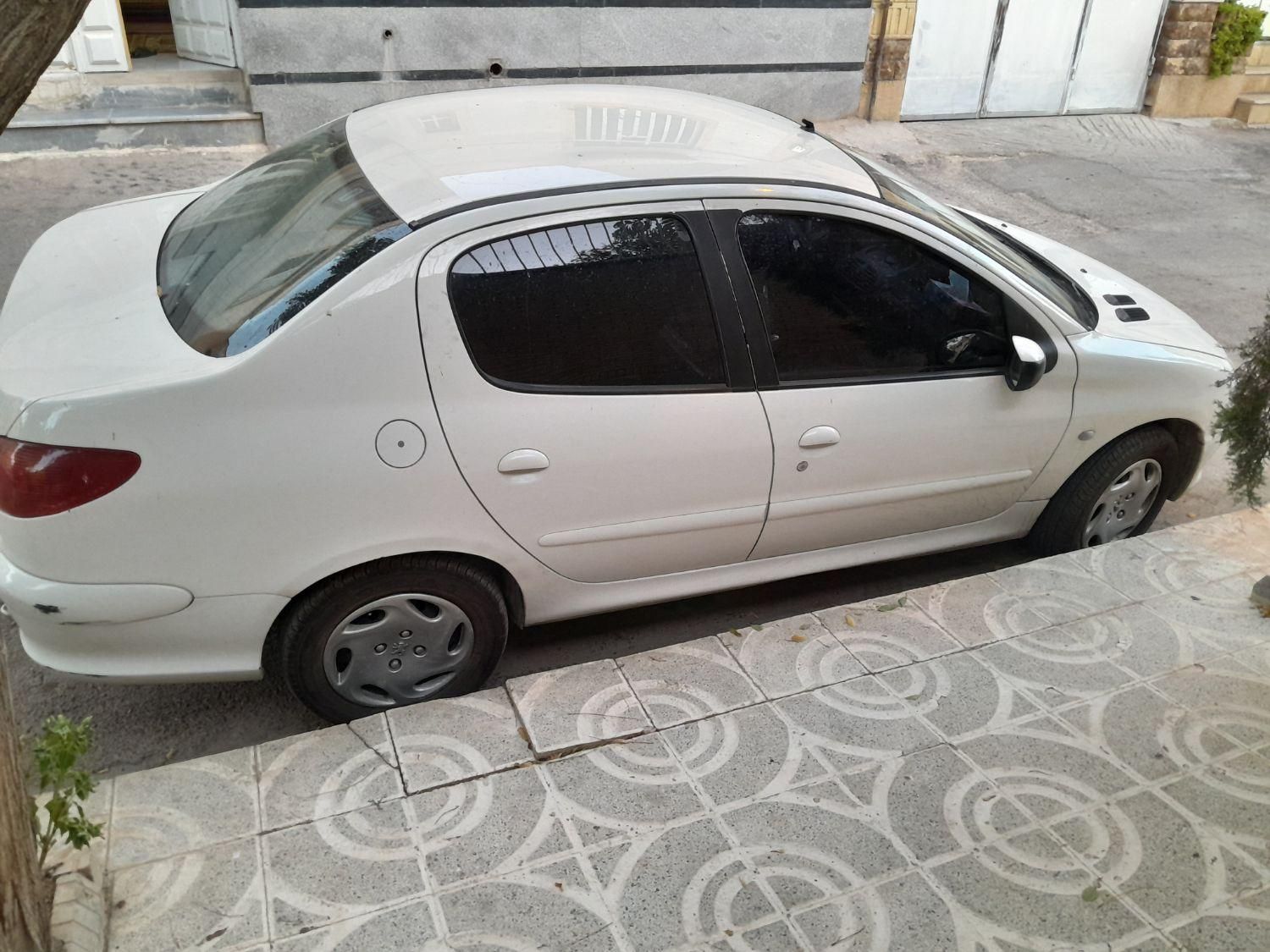 پژو 206 SD V8، مدل ۱۳۸۸|خودرو سواری و وانت|شیراز, شهرک صنعتی شیراز|دیوار