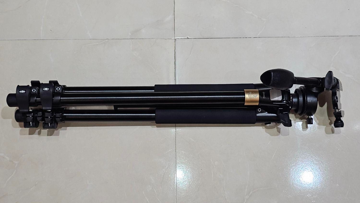 سه پایه دوربین برند BEIKE Q404|دوربین عکاسی و فیلم‌برداری|اهواز, کوی ملی راه|دیوار