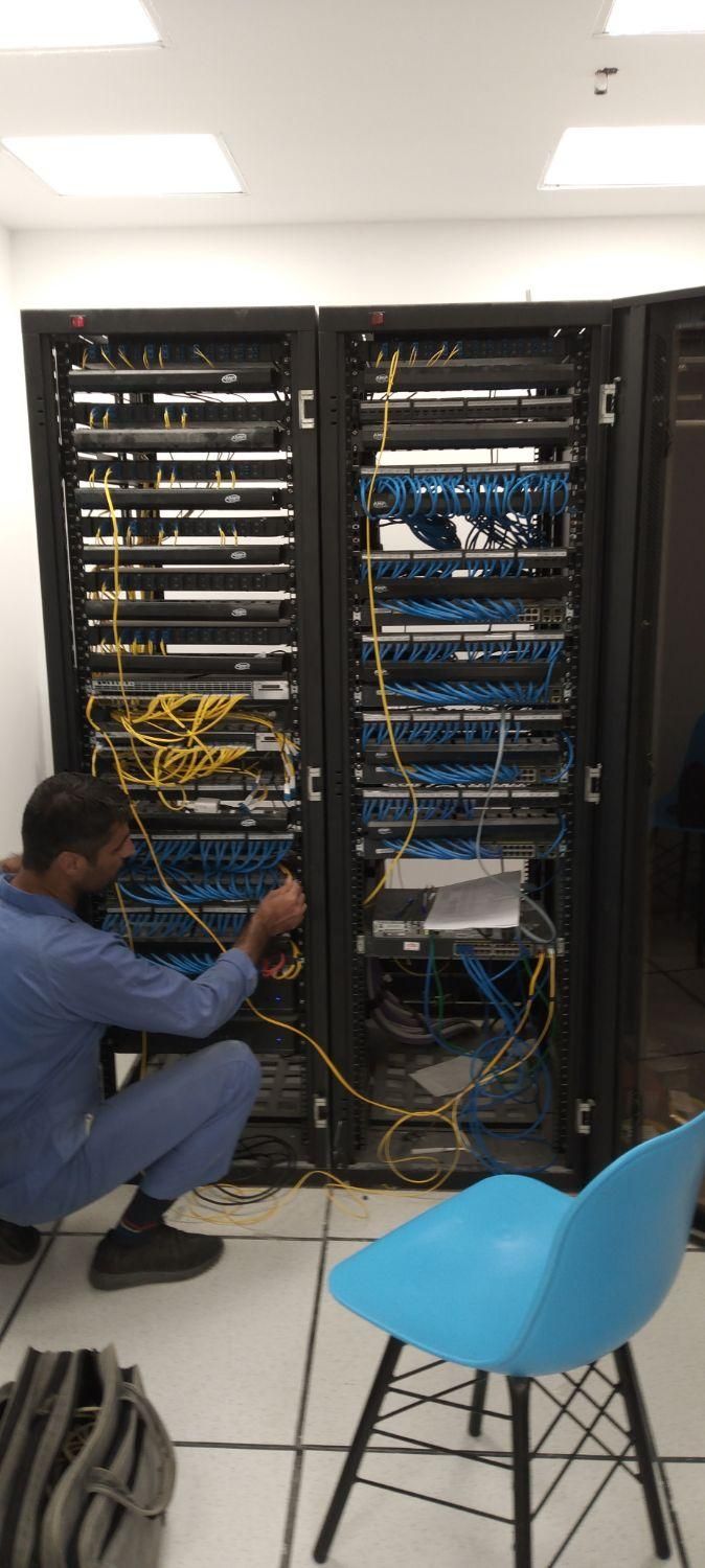 نصب دوربین مداربسته و دزدگیر و سیستم اعلام حریق|خدمات پیشه و مهارت|کنارک, |دیوار