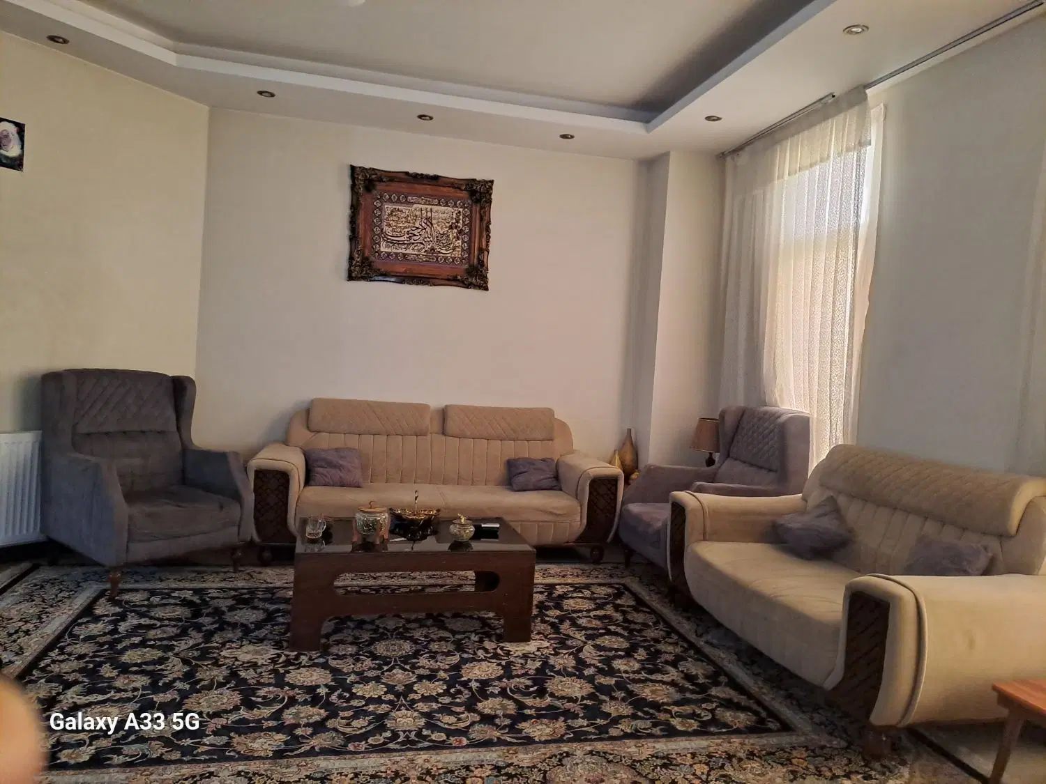 مبل هفت نفر کارکرده راحتی|مبلمان خانگی و میز عسلی|کرج, شهرک جهان‌نما|دیوار