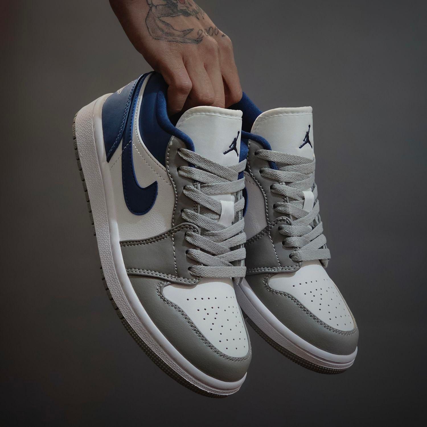 کتونی جردن ۱ طوسی پشت سرمه ای کلاسیکG|کیف، کفش، کمربند|تهران, پرستار|دیوار