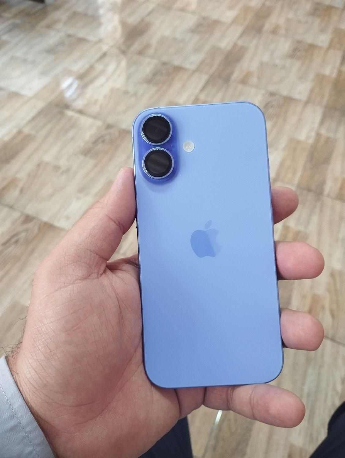 اپل iPhone 16 با حافظهٔ ۱۲۸ گیگابایت|موبایل|تبریز, |دیوار
