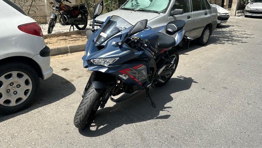 کاوازاکی نینجا چهار سیلندر ninja zx250r|موتورسیکلت|تهران, یوسف‌آباد|دیوار