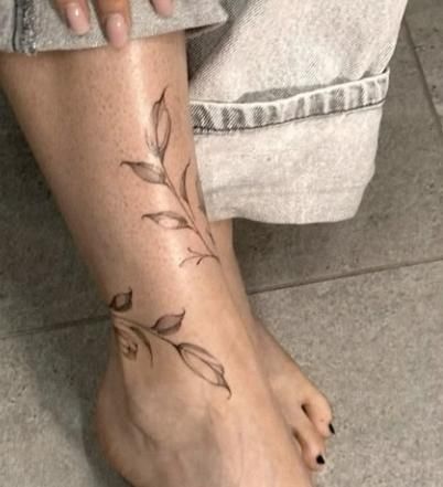 تتو بدن حرفه‌ای و آموزش تتو بدن بانوان|خدمات آرایشگری و زیبایی|خرم‌آباد, |دیوار