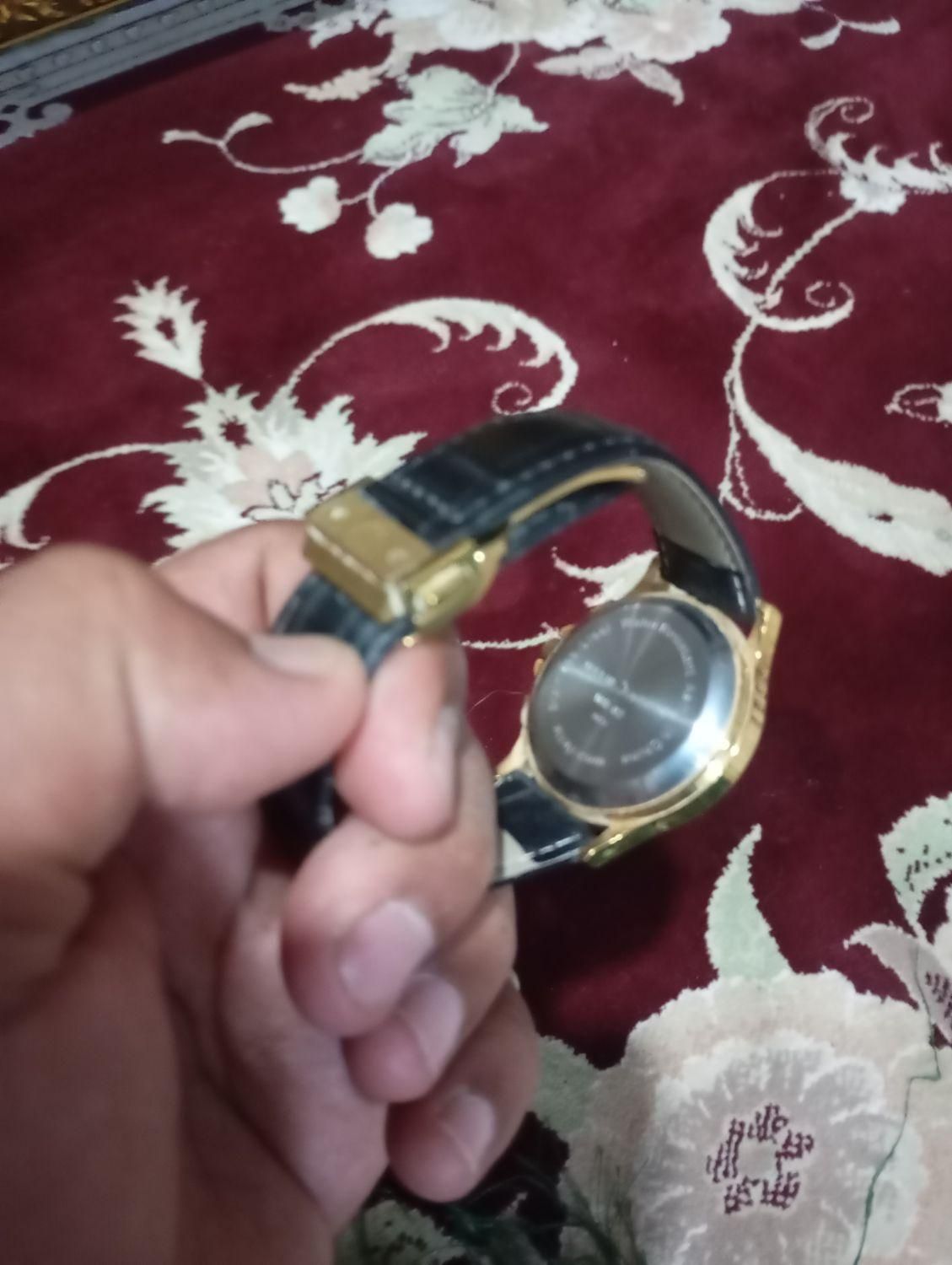 ساعت الفجر|ساعت|خاش, |دیوار