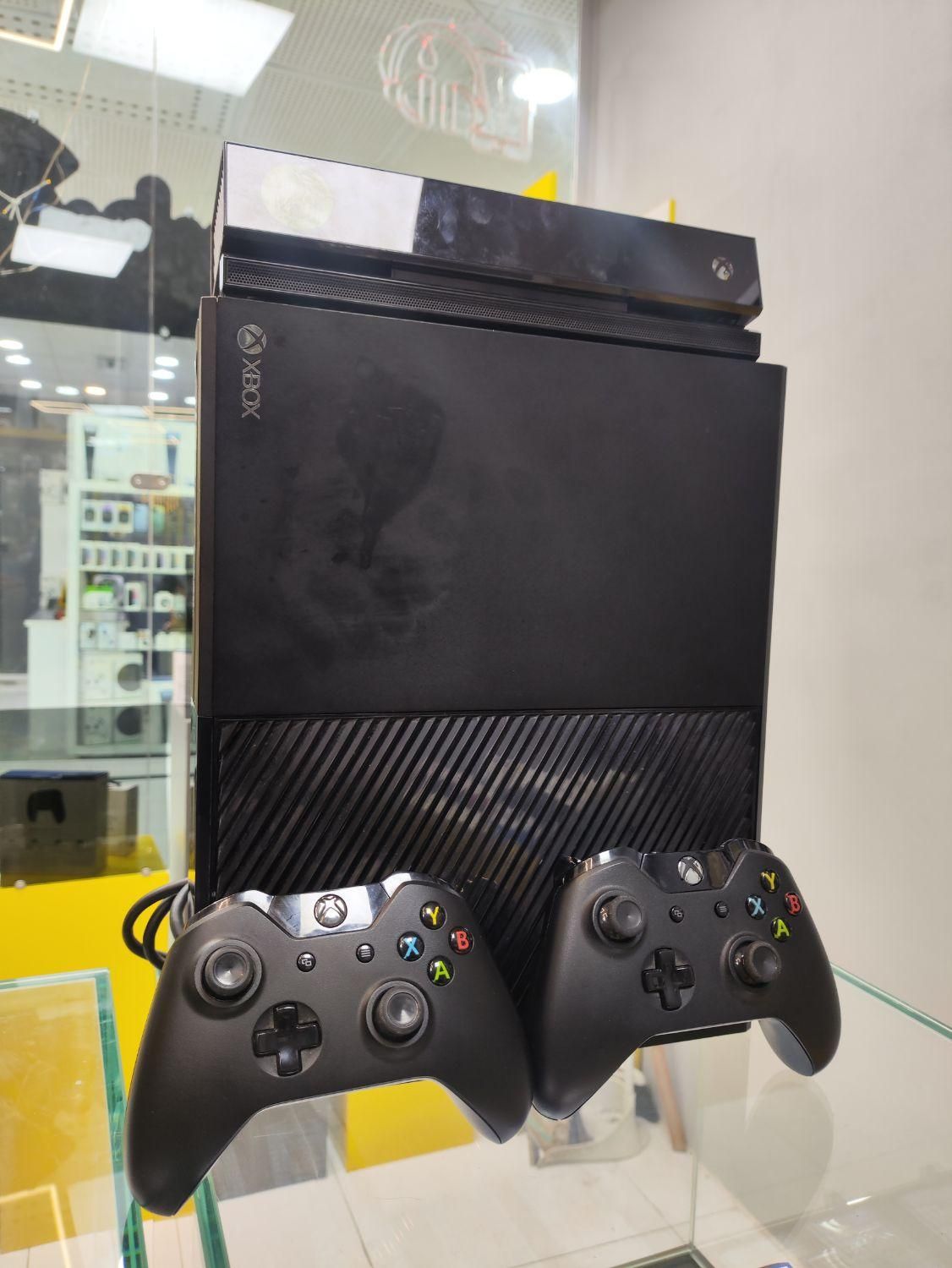 xbox one دو دسته فول گیم با کینکت|کنسول، بازی ویدئویی و آنلاین|کرج, مهرویلا جنوبی|دیوار