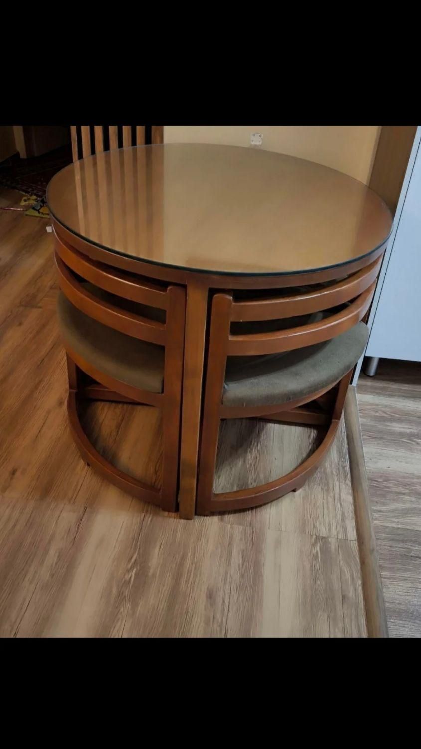 ناهار خوری کمجا گرد و مربع غذا خوری|میز و صندلی غذاخوری|ورامین, ورامین|دیوار