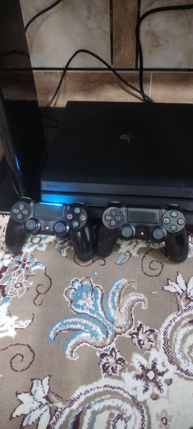 ps4pro تمیز در حد آک ۲ دسته اصلی|کنسول، بازی ویدئویی و آنلاین|اهواز, پادادشهر|دیوار