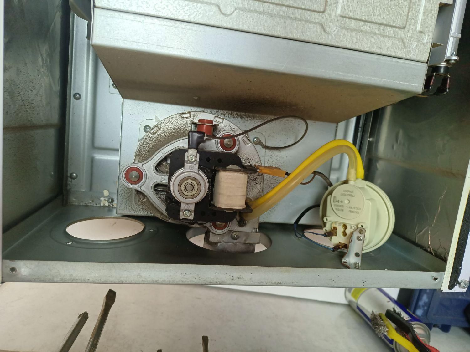 تعمیرات پکیج و آبگرمکن وبخاری تعمیر پمپ آب|خدمات پیشه و مهارت|محمدیه-قزوین, |دیوار