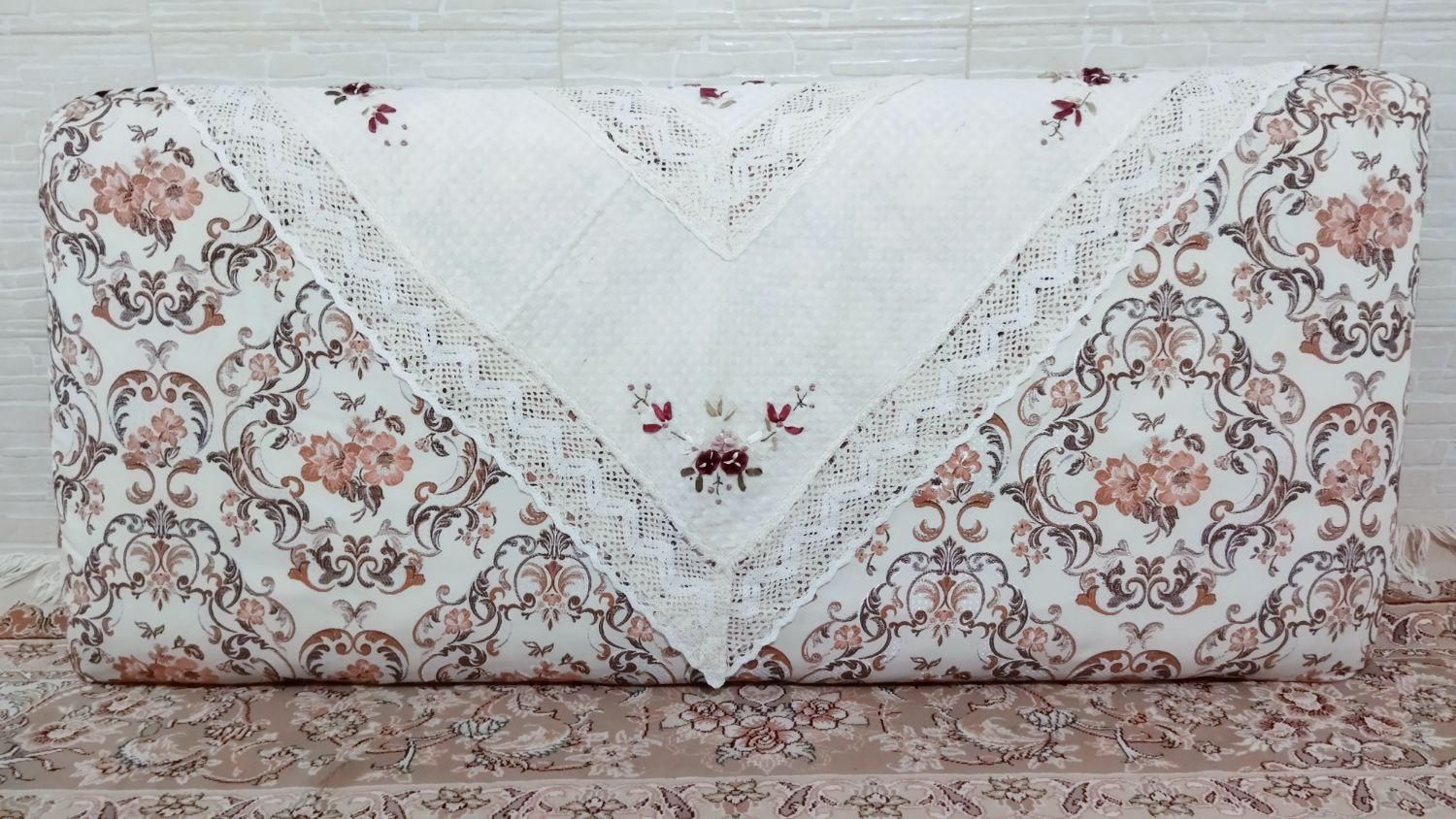 سه جفت پشتی ، متکا ( ۶ عدد)|پشتی|خرم‌آباد, |دیوار