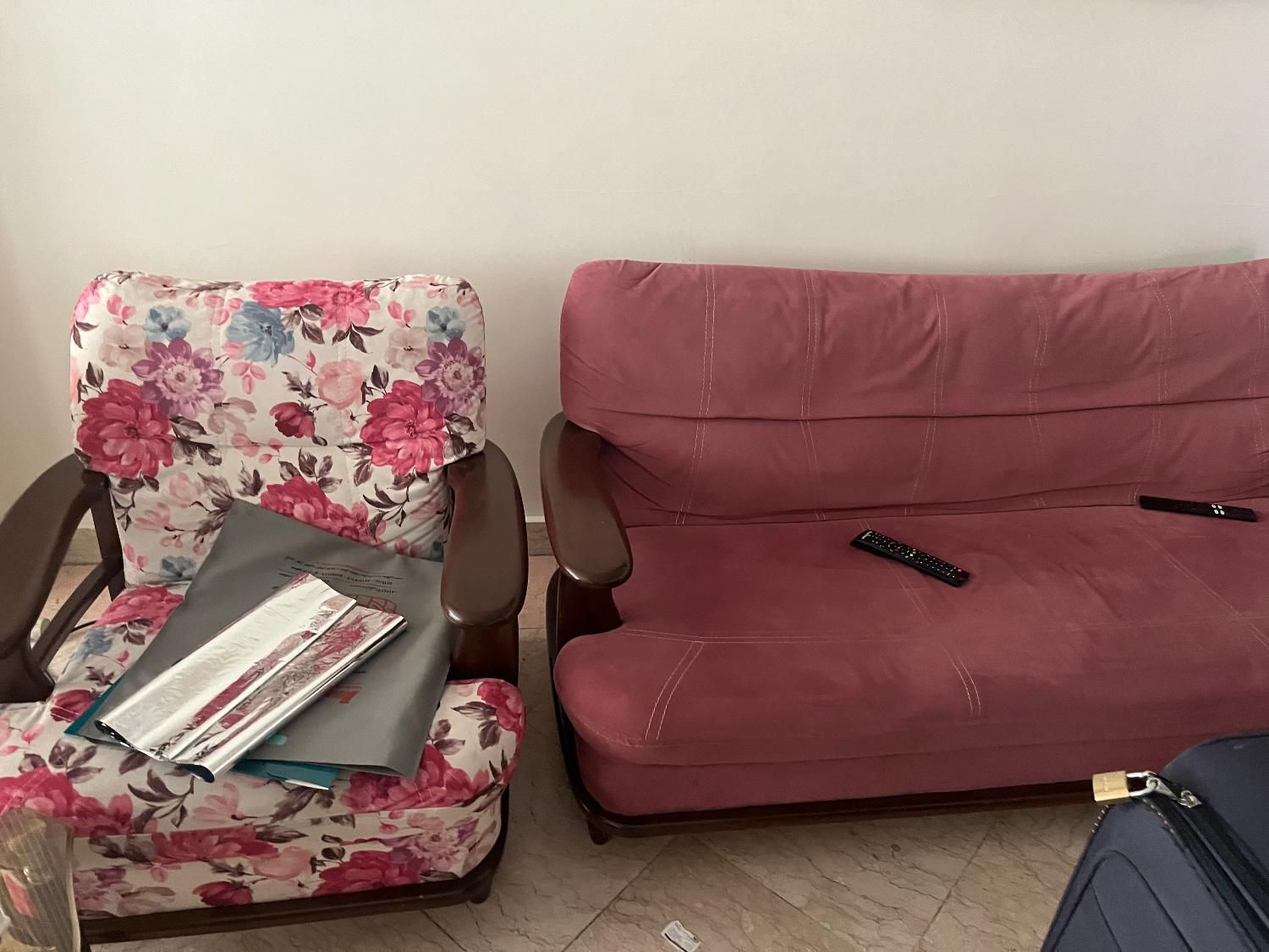 مبل ۷ نفره راحتی|مبلمان خانگی و میز عسلی|تهران, دریان‌نو|دیوار