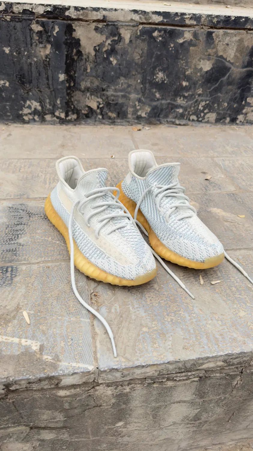 کفش ادیداس یزی yeezy boost 350|کیف، کفش، کمربند|تهران, اکباتان|دیوار