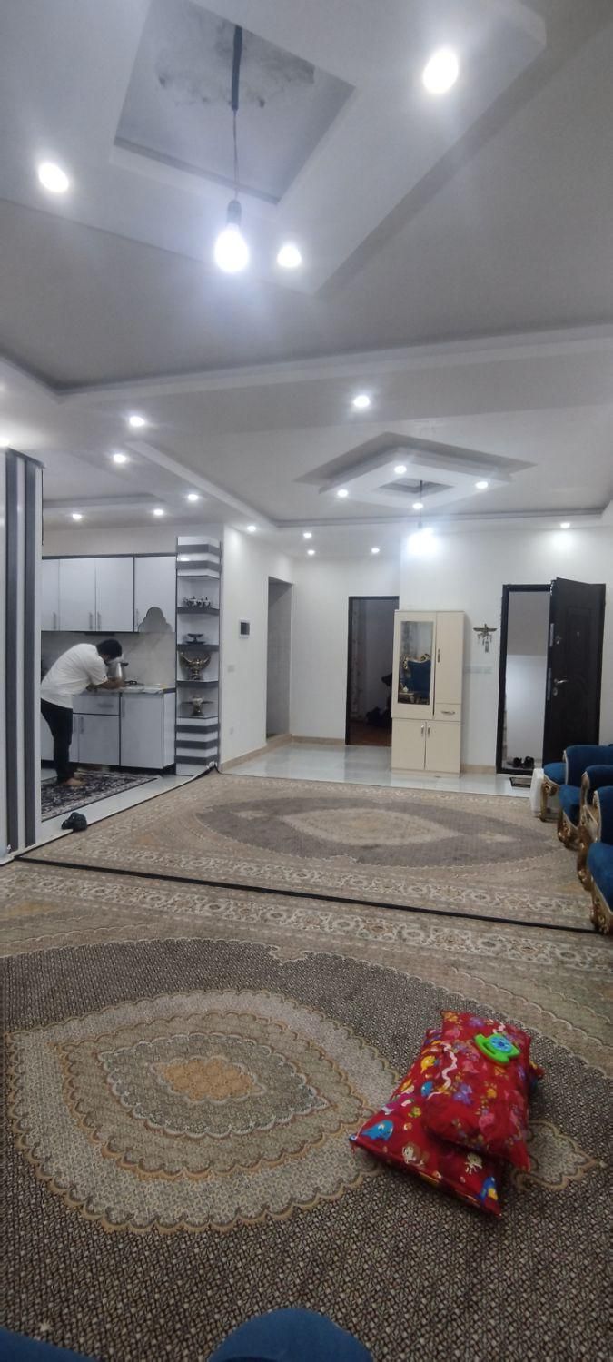 فروش آپارتمان ۱۳۰ متری ۲ خوابه طبقه ۱ در حمیدیان|فروش آپارتمان|رشت, حمیدیان|دیوار