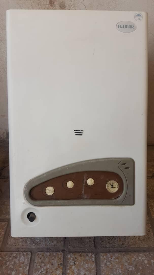 فروش و خریدار پکیج دیواری/رادیاتور/تعمیرات پکیج|آبگرمکن، پکیج، شوفاژ|تهران, آهنگ|دیوار