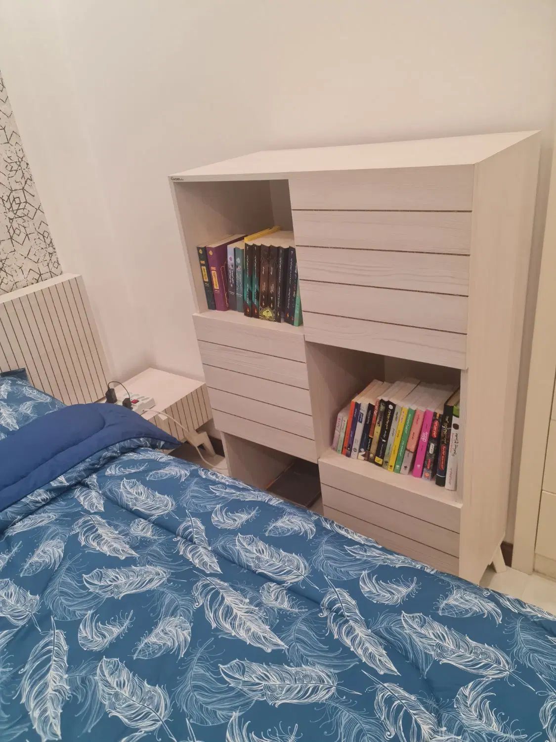 کتابخانه ی چوبی|کتابخانه، شلف، قفسه‌های دیواری|مشهد, فرهنگ|دیوار
