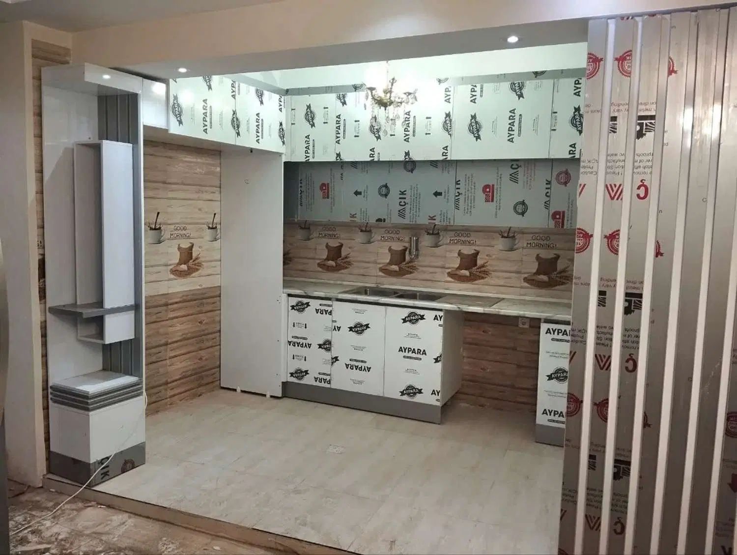 کابینتهای وکیوم-هایگلاس طرحی شیک و مدرن/کدRT470|مصالح و تجهیزات ساختمان|اردبیل, |دیوار