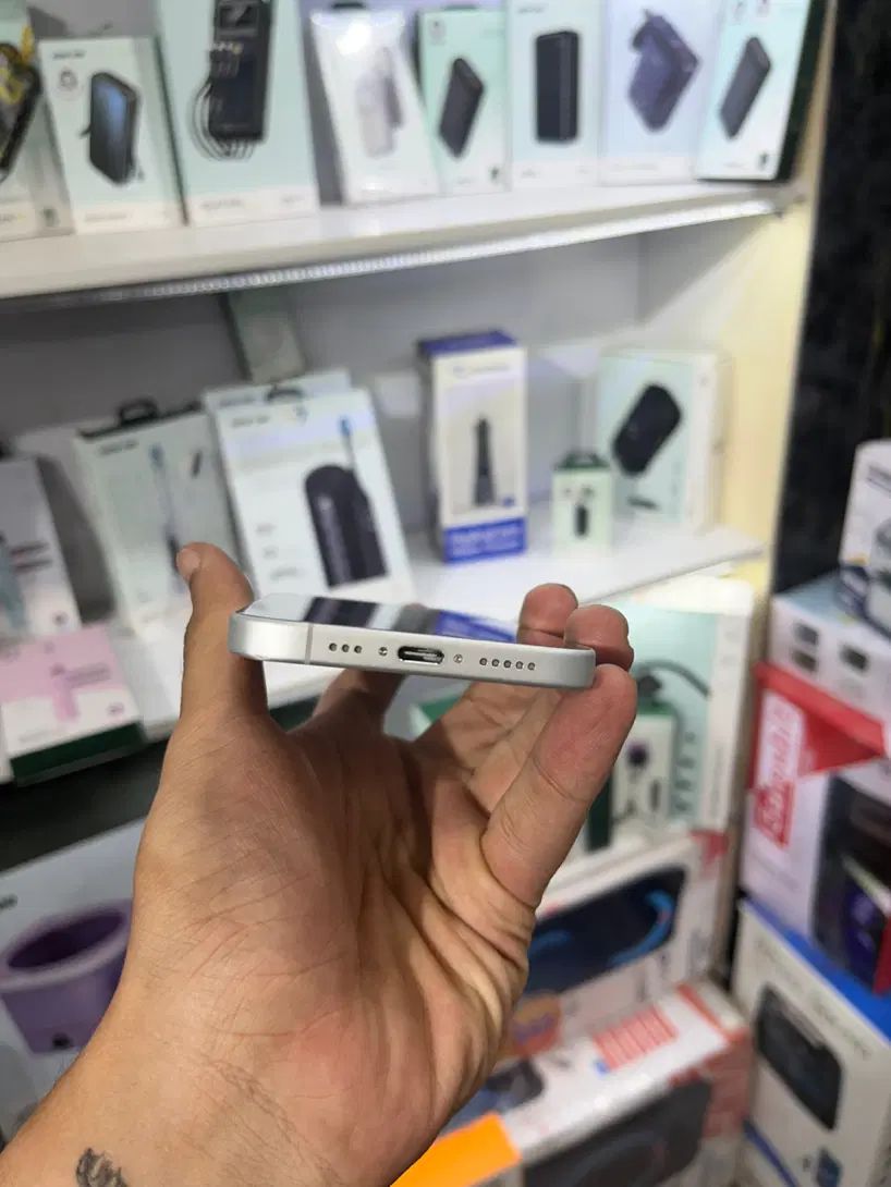 Iphone 16 باتری ۹۶|موبایل|اصفهان, سپاهان‌شهر|دیوار