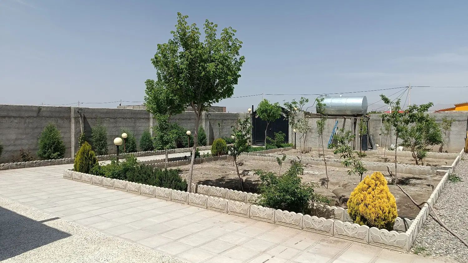 فروش باغ ویلا 750 متری درمجتمع بزرگ باغستان فردوسی|فروش خانه و ویلا|مشهد, میان ولایت|دیوار