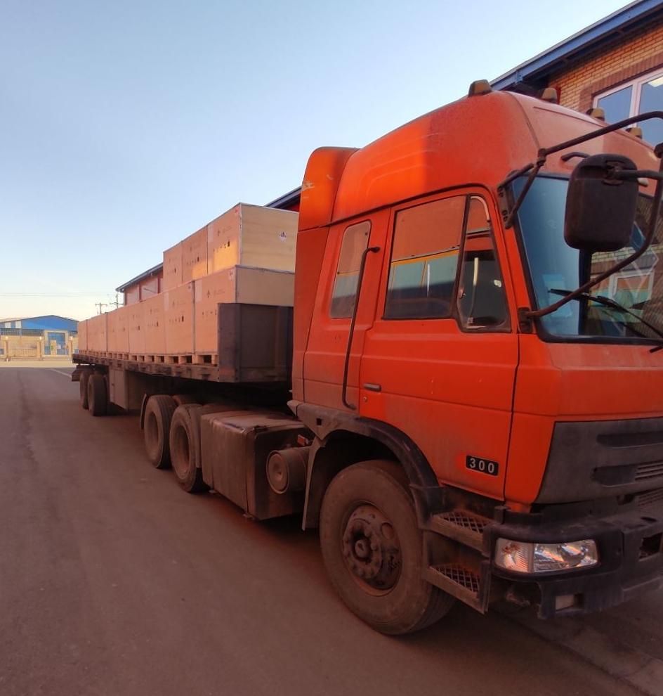 حمل بار با تریلی کفی 13متری|خدمات حمل و نقل|مشهد, شهرک صنعتی توس|دیوار