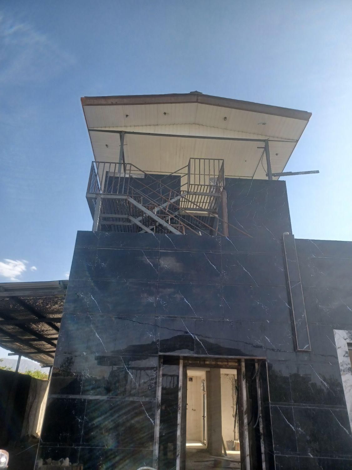 ساخت ونصب اسکلت های سبک وسنگین فلزی وتیرورق|خدمات پیشه و مهارت|الیگودرز, |دیوار