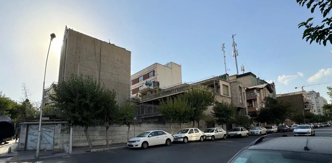 تهاتر کلنگی ۶۴۷متربا آپارتمان فرصت شیرازی|فروش زمین و ملک کلنگی|تهران, جمال‌زاده|دیوار