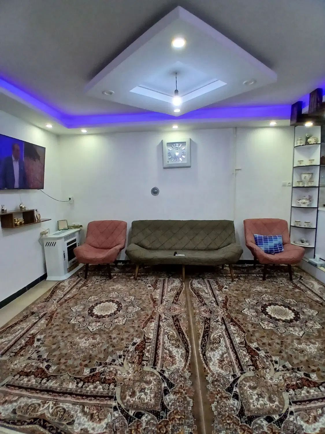 رهن کامل طبقه اول ۵۵متری/ بر اصلی خیابان ایران|اجارهٔ آپارتمان|رشت, پاره بیجار|دیوار