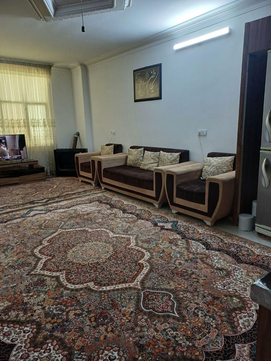 فروش آپارتمان ۸۵ متری ۲ خوابه طبقه ۱ در کشاورز|فروش آپارتمان|مشهد, کشاورز|دیوار