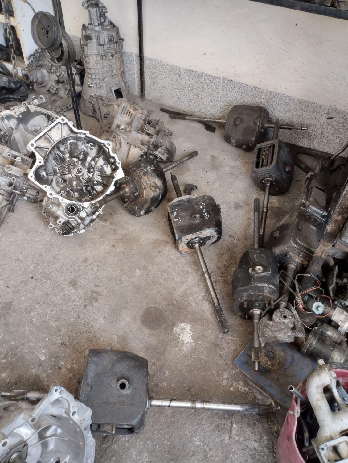 انواع گیربکس ، دفرانسیل و سایر قطعات استوک خودرو|قطعات یدکی و لوازم جانبی|سمنان, |دیوار