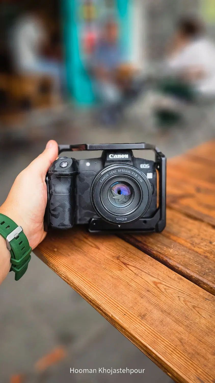 Canon EOS R + باتری گریپ BG-E22 + کیج SmallRig|دوربین عکاسی و فیلم‌برداری|رشت, گلسار|دیوار
