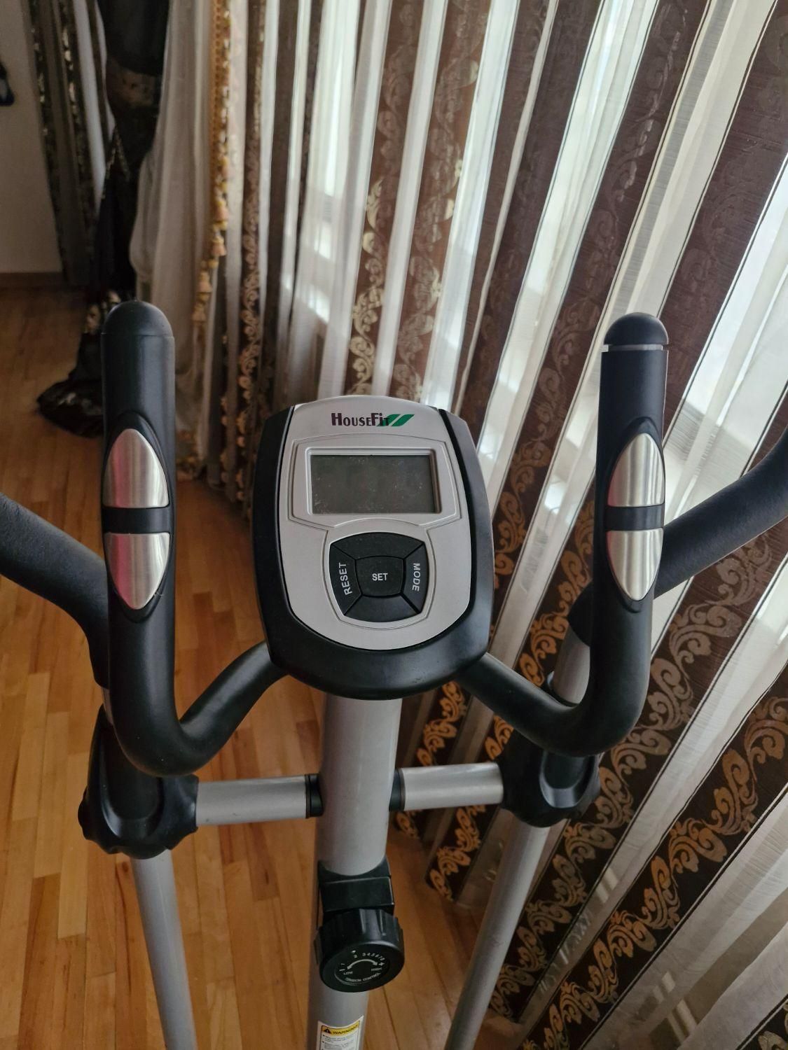 دستگاه ورزشی الپتیکال(اسکی فضایی)|تجهیزات ورزشی|تبریز, |دیوار