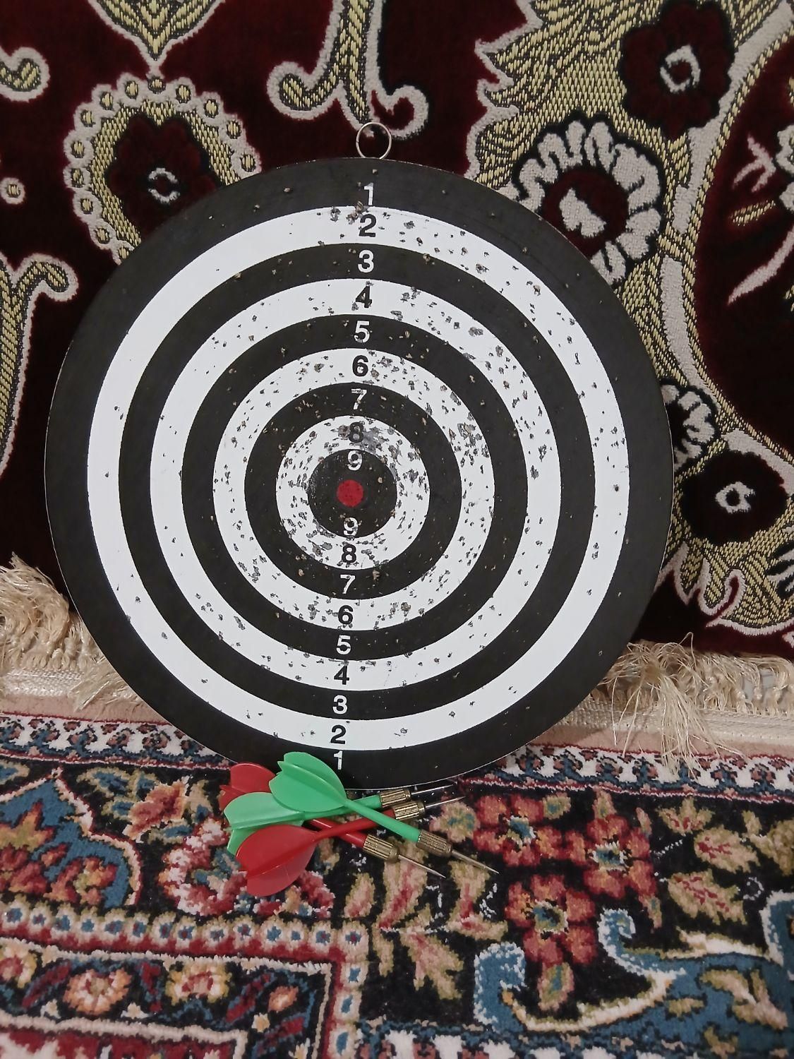 اسباب بازی نو وسالم|اسباب‌بازی بچه|رشت, کوی فکوری|دیوار