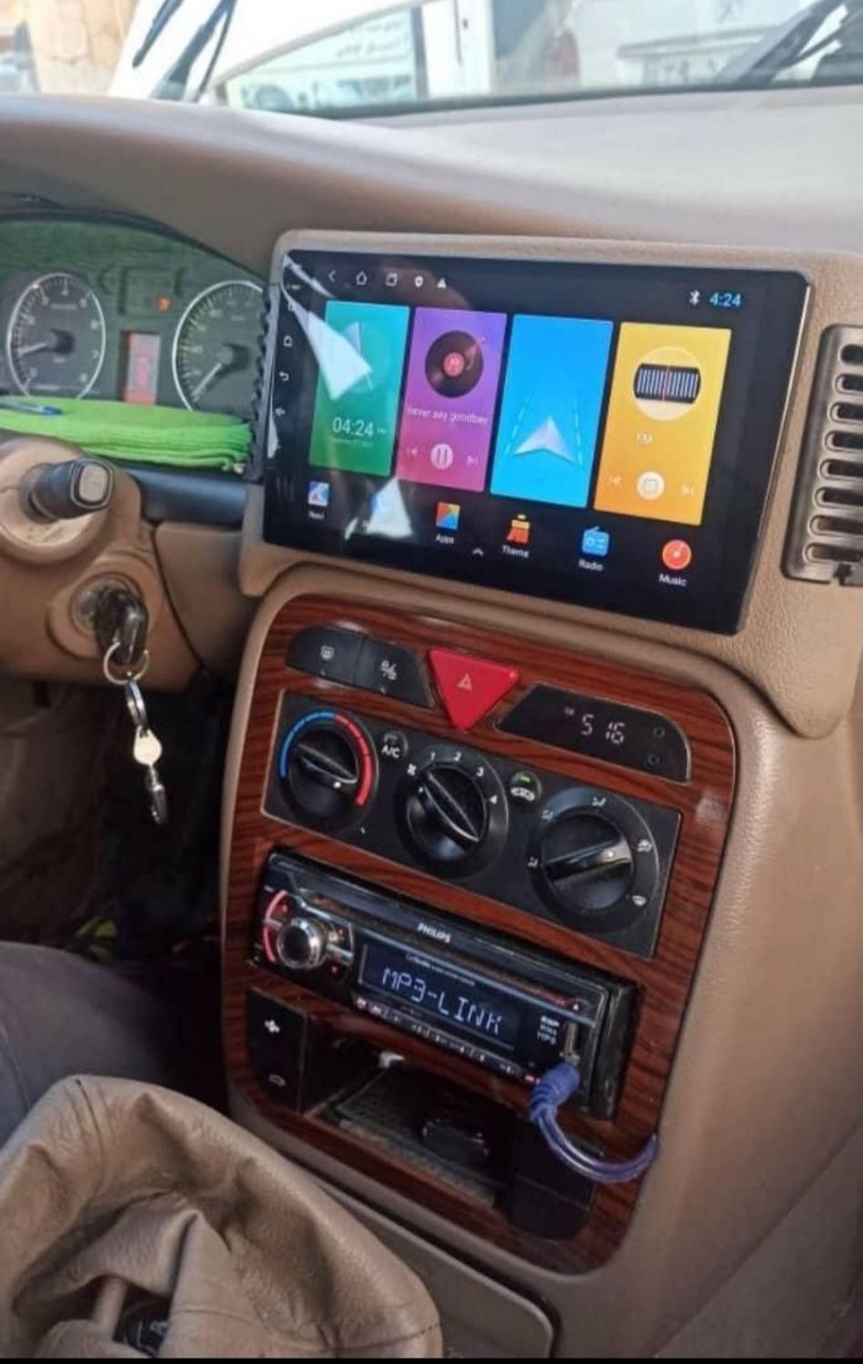 مانیتور فابریک خودرو برای ماشین های د،اخلی وخارجی|قطعات یدکی و لوازم جانبی|کرمان, |دیوار