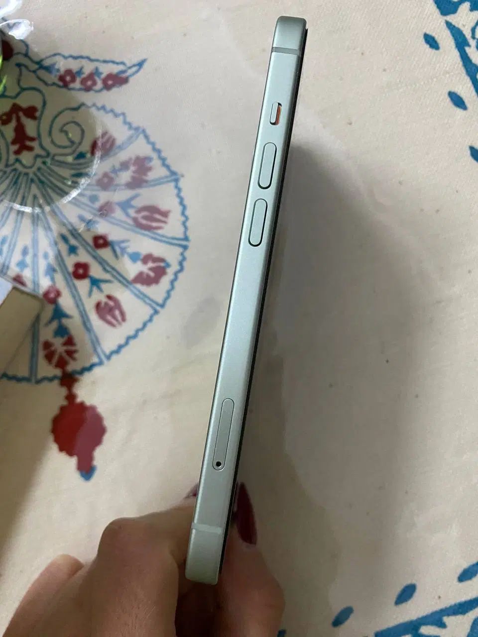 اپل iPhone 15 با حافظهٔ ۱۲۸گیگابایت،سیم کارتنخورده|موبایل|کرج, کوی مدرس|دیوار