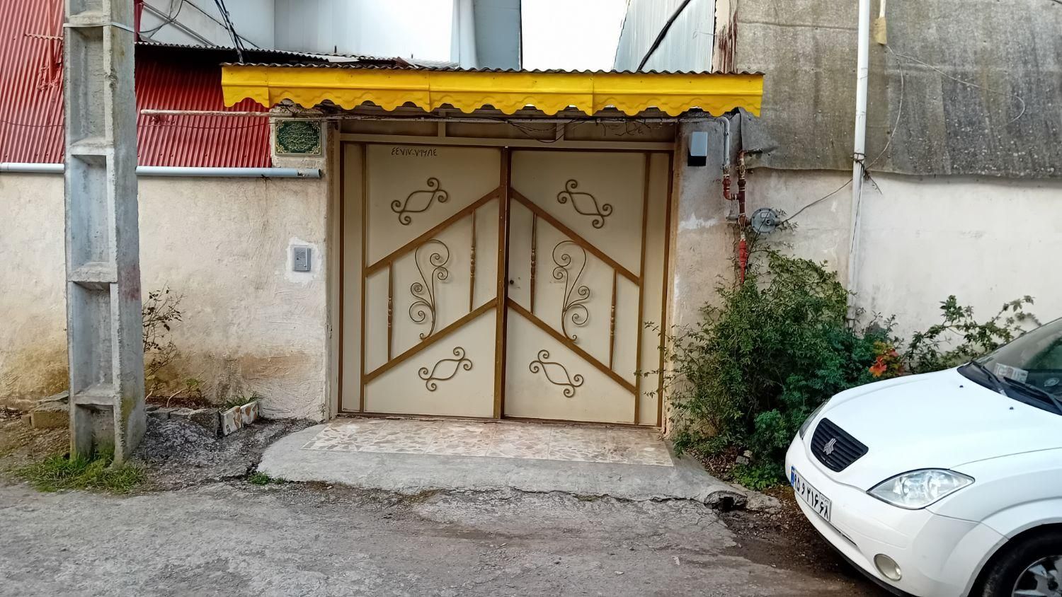 اجاره روزانه خانه حیاط داردربستی پارکینگ دار|اجارهٔ کوتاهمدت ویلا و باغ|لنگرود, |دیوار