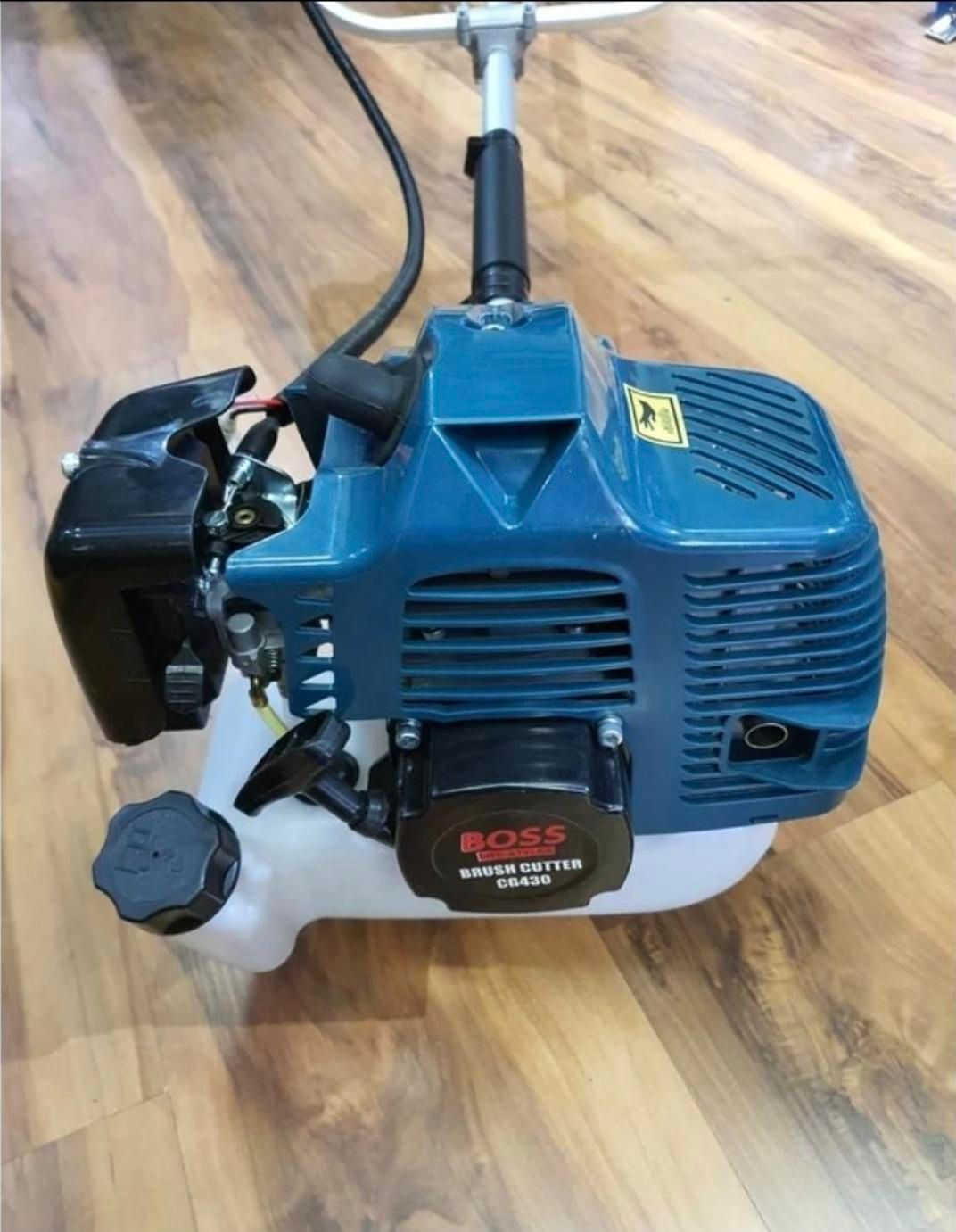 ابزار برقی علف زن بنزینی دوشی باس قدرت ۳۰۰۰ وات|ابزارآلات|بندرعباس, |دیوار