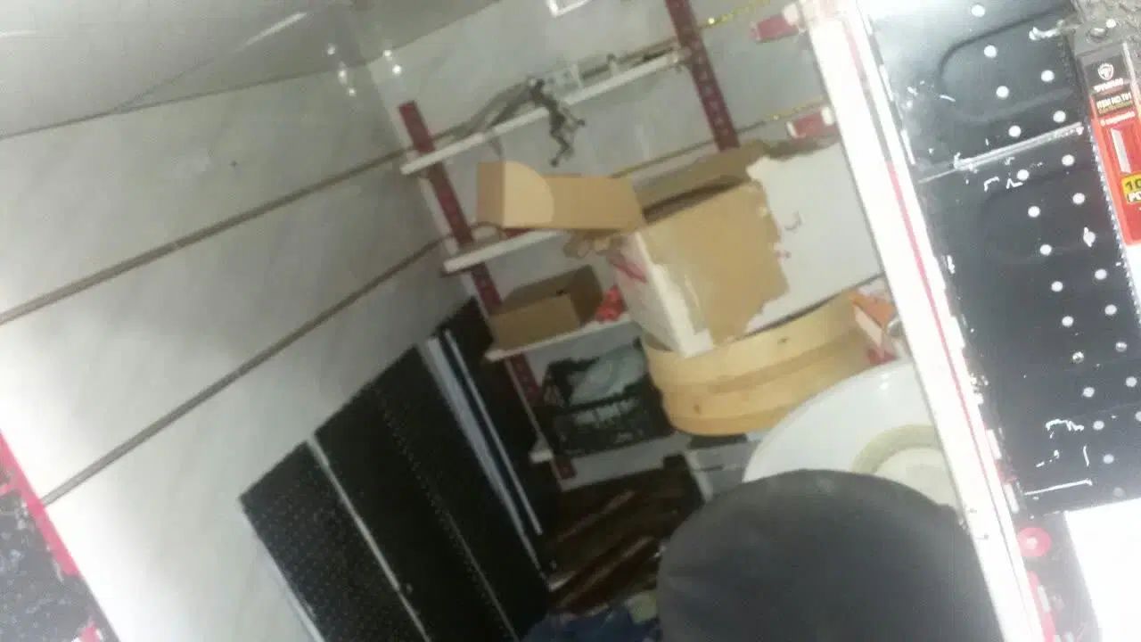 واگذاری مغازه رنگ ابزار|اجارهٔ مغازه و غرفه|مشهد, تلگرد|دیوار