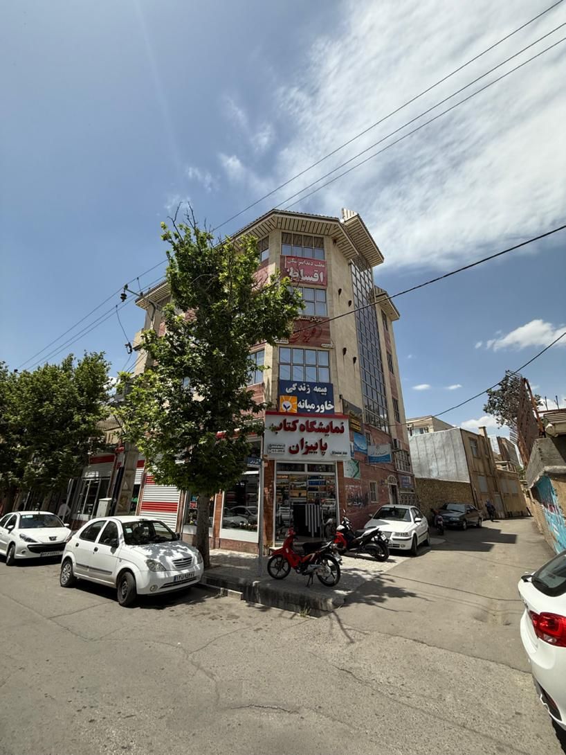 فروش آپارتمان ۷۲متری ۳ خوابه اداری پزشکی ۴راه حافظ|فروش آپارتمان|بروجرد, |دیوار