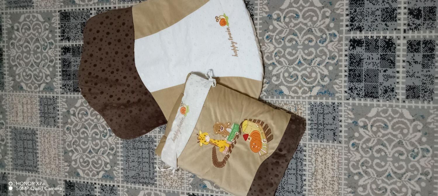 کریر نوزاد|کالسکه و لوازم جانبی|نجف‌آباد, امیرآباد|دیوار