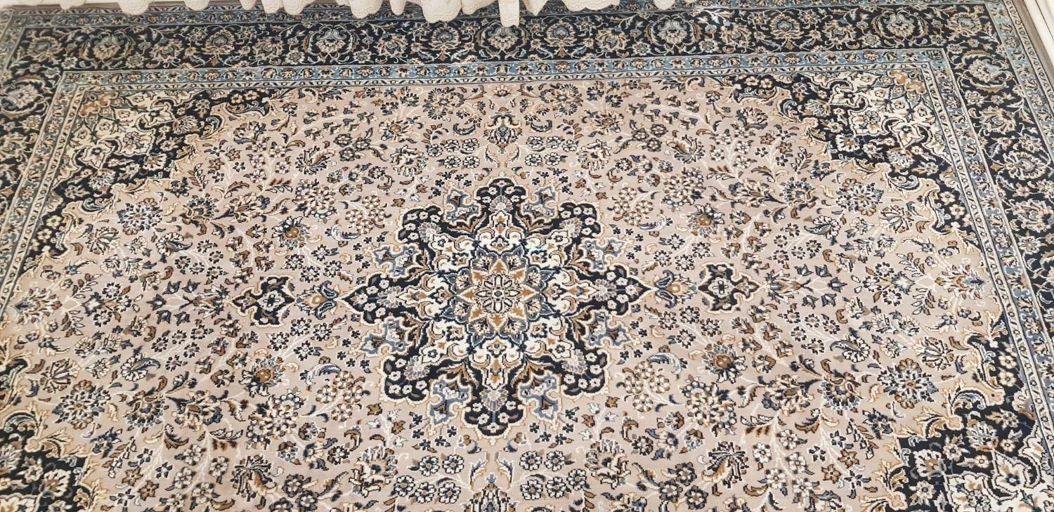 فرش ۹ متر کرم...|فرش|تهران, زنجان جنوبی|دیوار
