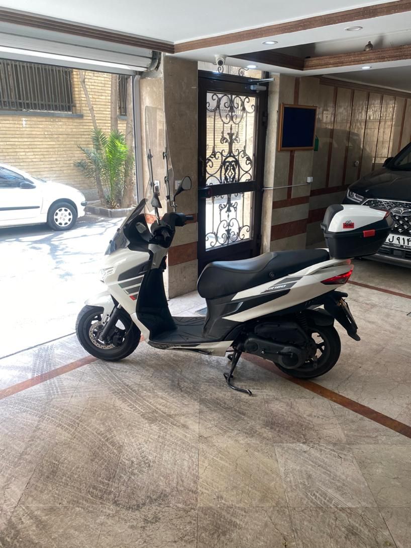 آپریلیا پیاجیو  sxr 160|موتورسیکلت|تهران, منیریه|دیوار