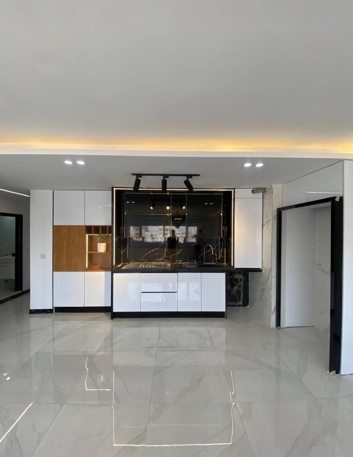 ۸۴متری/لوکس/کلیدنخورده/لاکچری/کلیدنخورده|فروش آپارتمان|هشتگرد, شهرک آپادانا|دیوار